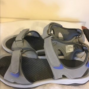 Khombu river sandals size 10 M
